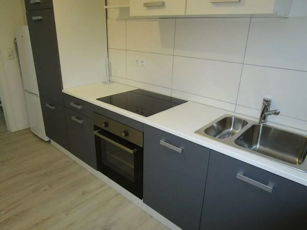 Moderne 3-Zimmer Wohnung In Stuttgart-Freiberg 0*, Stuttgart